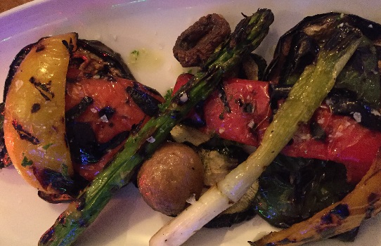 Verdura a la plancha: courgette, aubergine, peppers, asparagus, mushrooms
